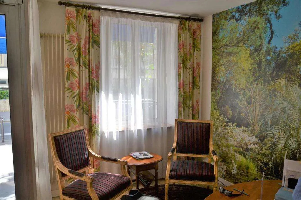 Hotel Le Clos dAlésia