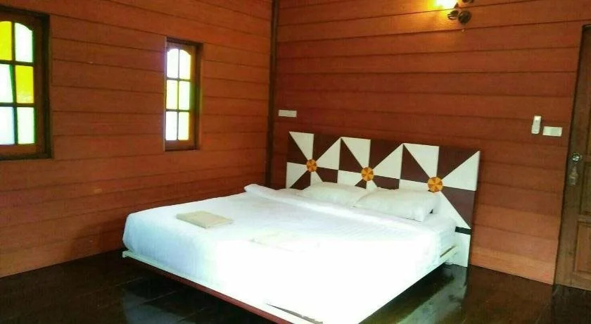 Baan Mai Katoon Resort