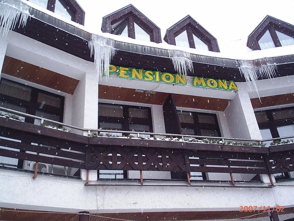 Pension Mona