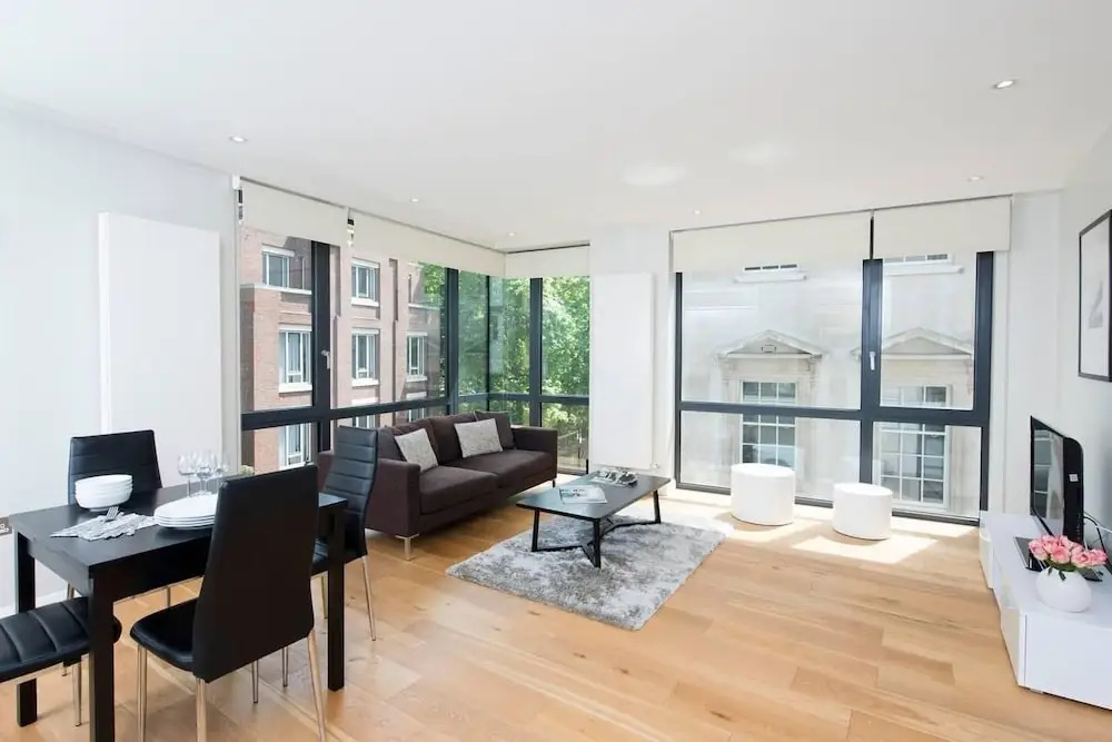 Sleek 1 Bedroom in the Heart of Central London