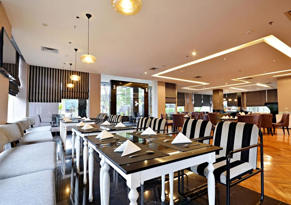 ZEN Rooms Mampang Tendean