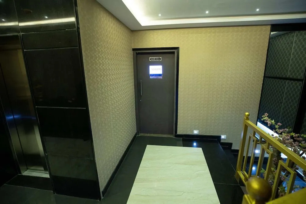 Grand Seasons -The Business Hotel