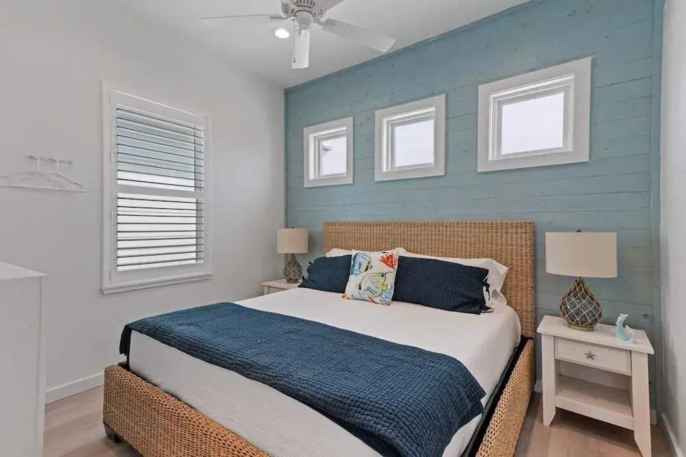 Palm Beach! Private Pool - Boardwalk - Game Room!