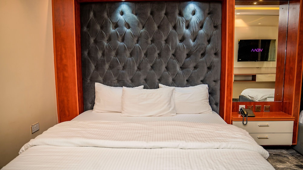 Perly Gate Residence Uyo
