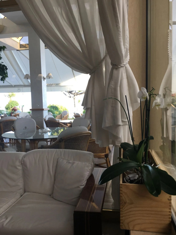 Hotel Universo