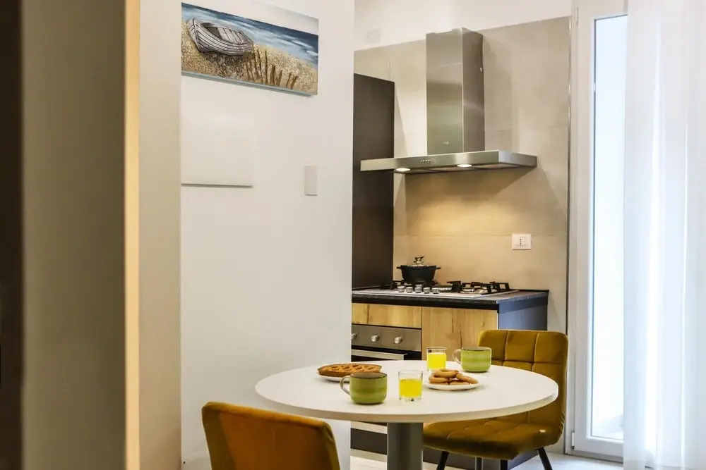 Mira Naples Apartment I Triple
