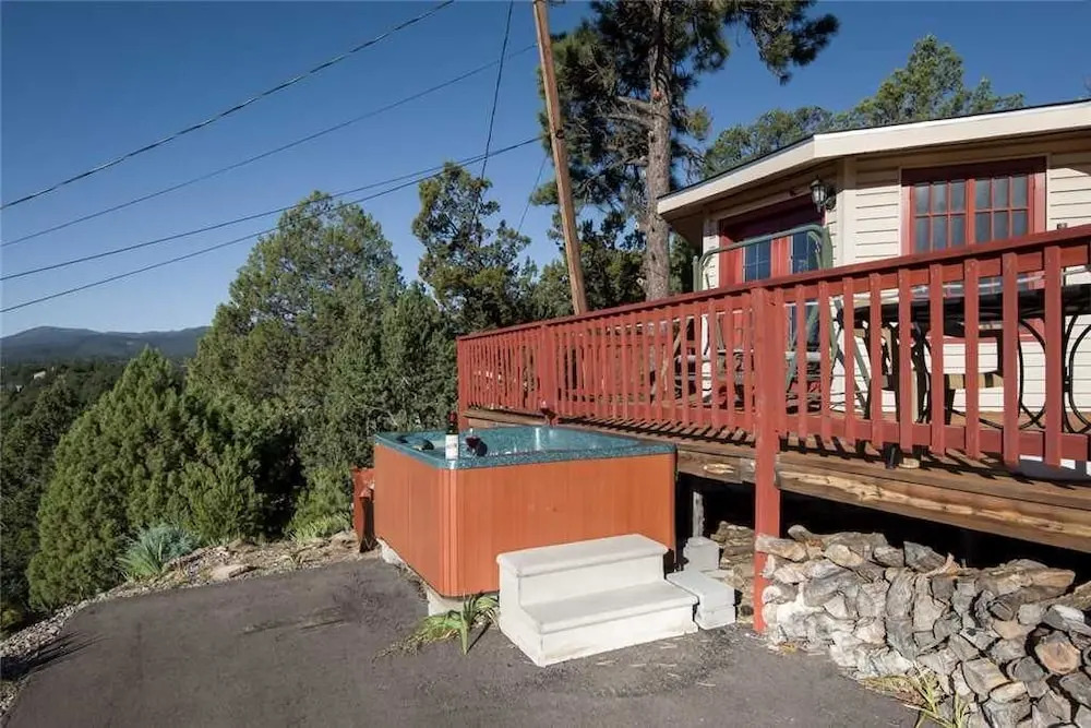 The Summit At Fawn Ridge - Three Bedroom Cabin with Hot Tub