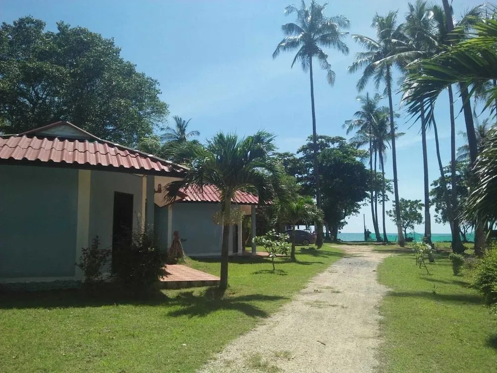 OYO 75333 Lanta Beach Lodge