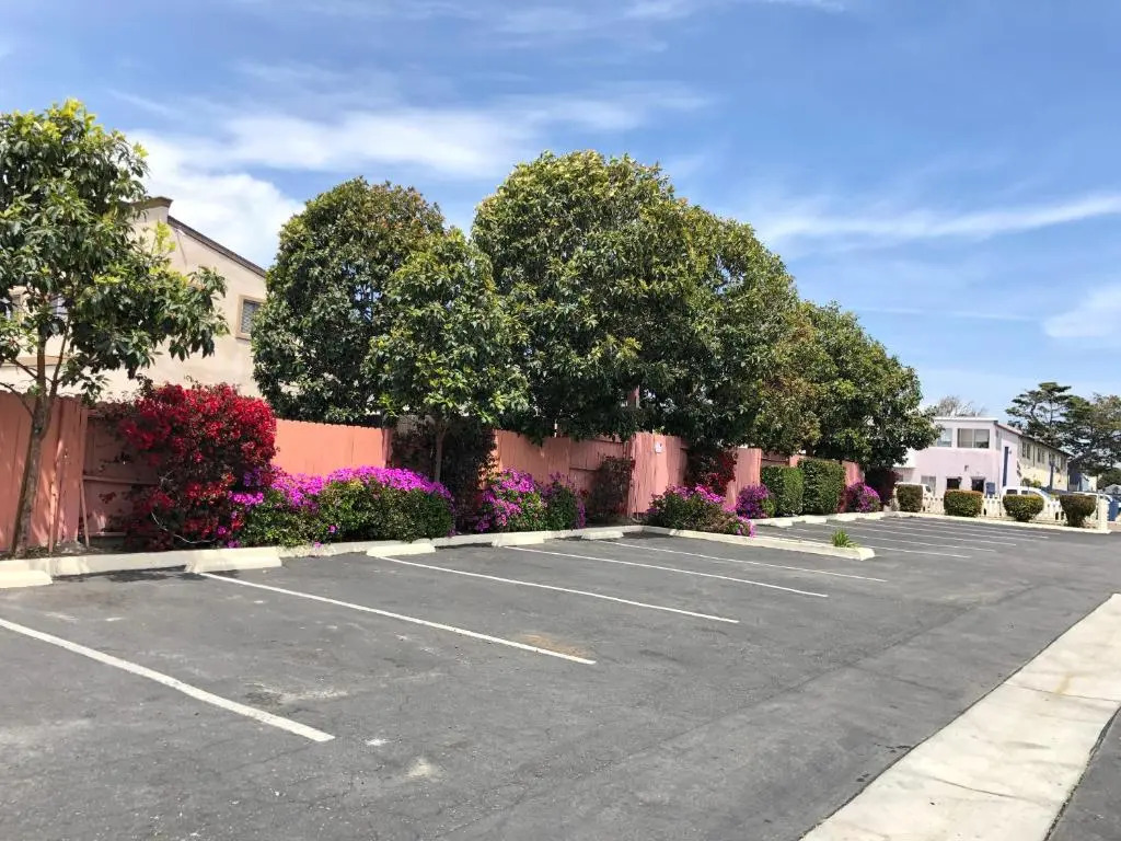 Pacific Inn