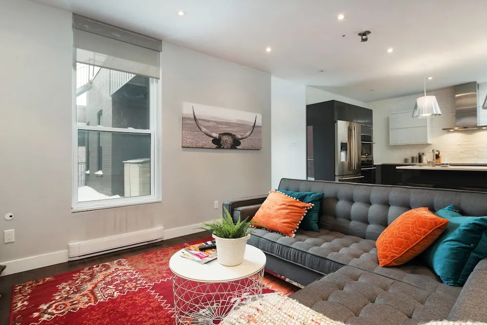 Brilliant 3BR in Plateau by HomeFeel