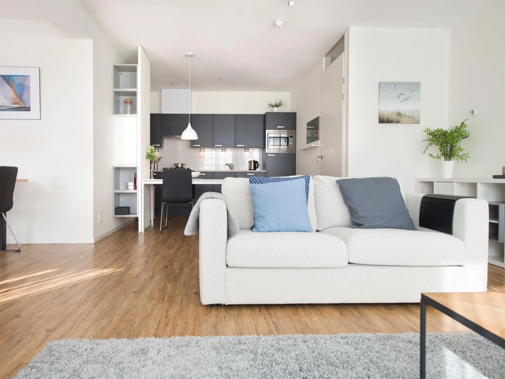 Modern Apartment Near the Beach