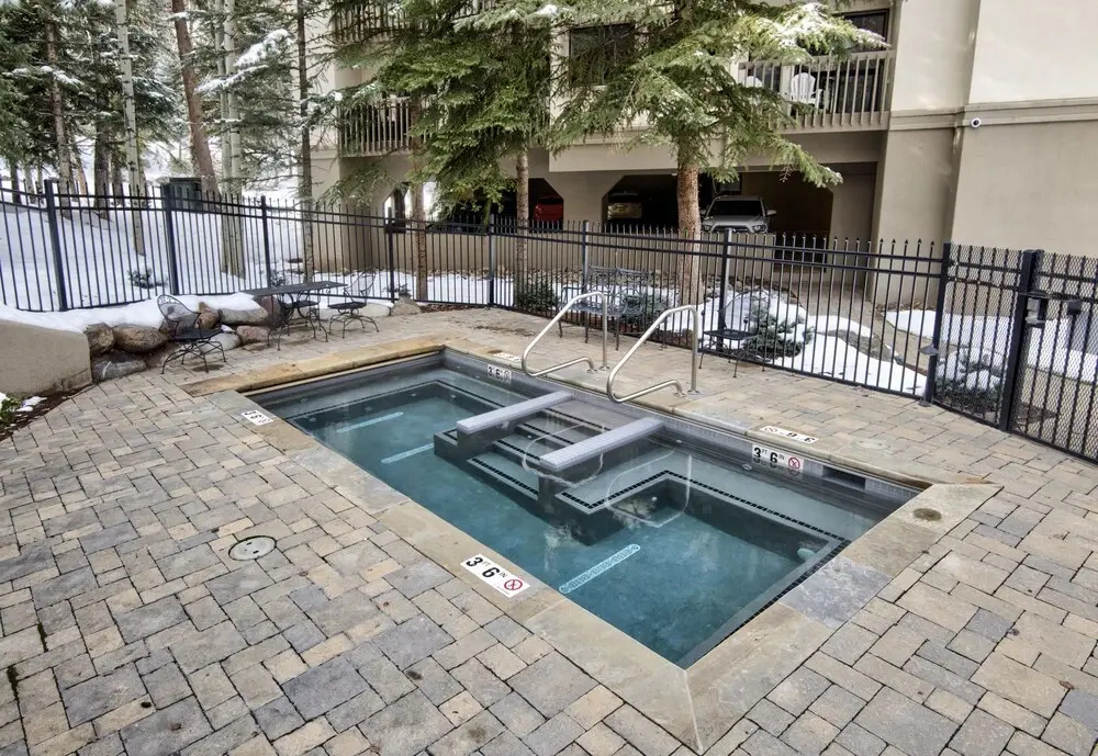 2 Bedroom Condo Steps From Beaver Creek Village 2 Condo by Redawning