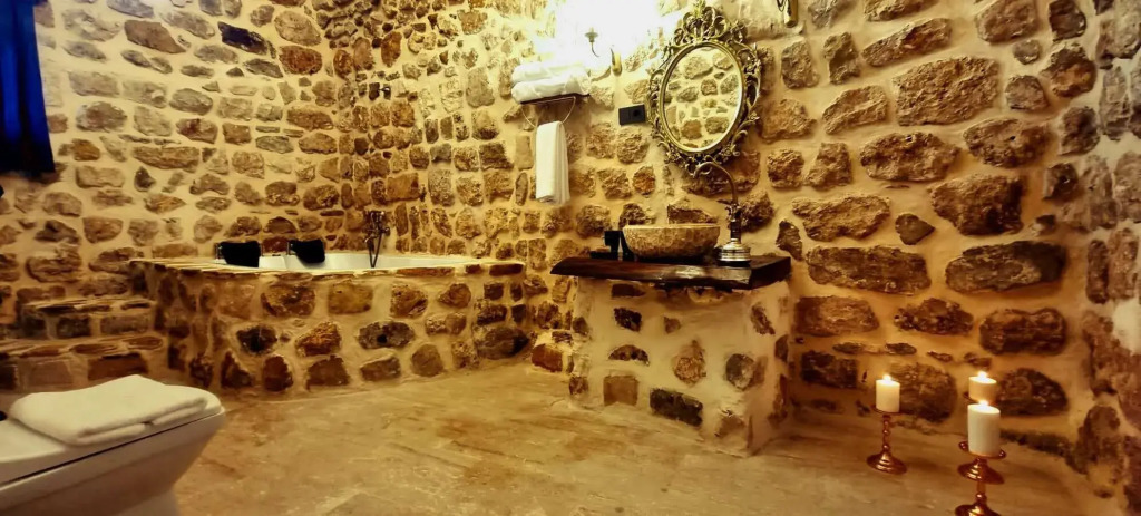 Antik Han Otel