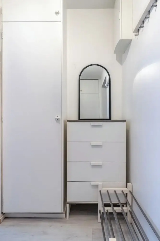 Nice Studio with Balcony in the Center