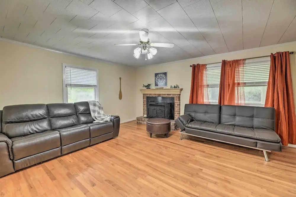 Coastal Retreat! Harkers Island Boating Base