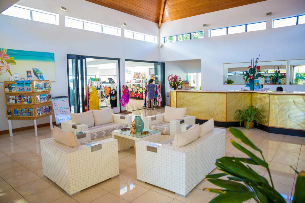 Muri Beach Club Hotel