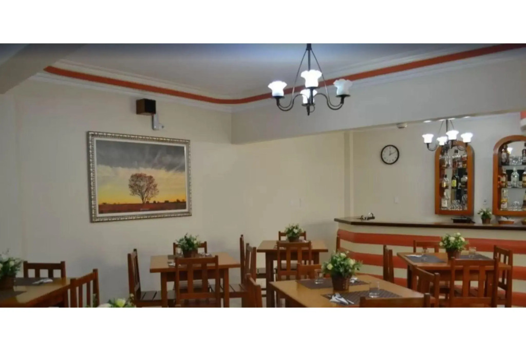 Ipê Guaru Hotel