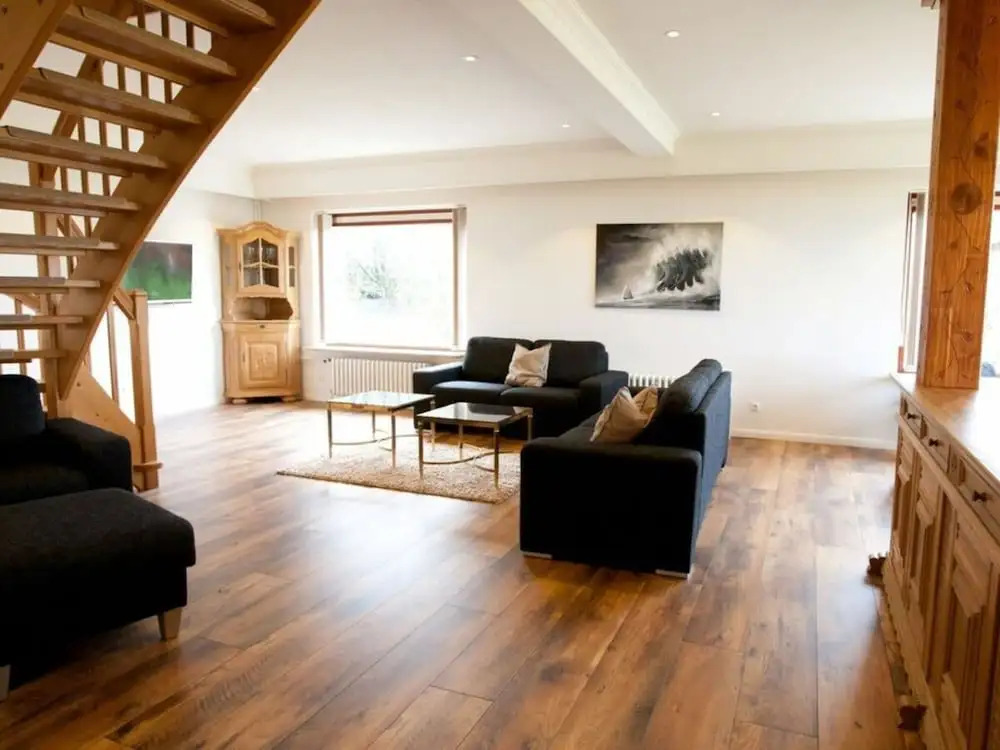 Habel Modern Retreat