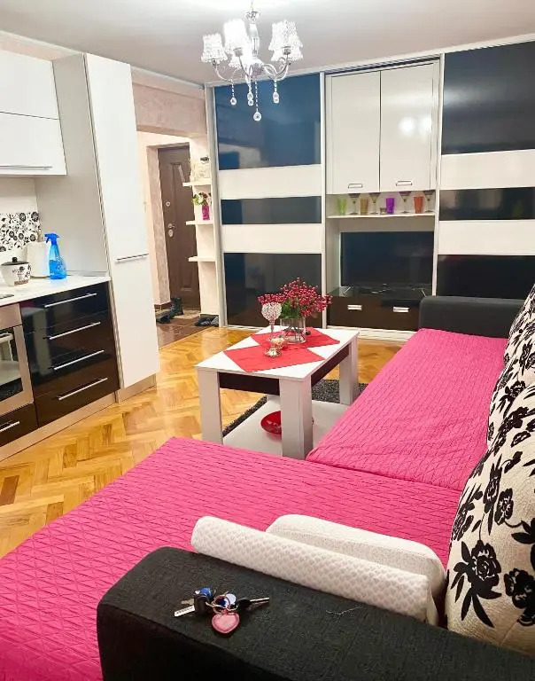 Tribunal Apartament langa Faleza Dunarii