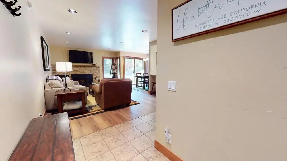 Snowcreek I 13 Mountain Views, Washer Dryer, Beautiful Quiet Community by RedAwning