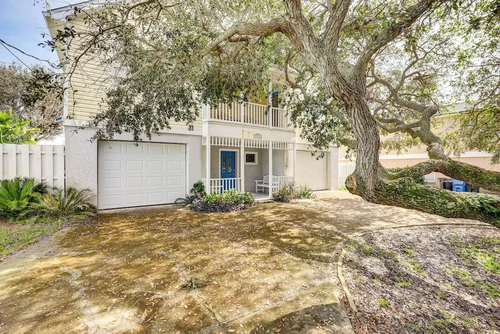 Walk to Beach & Relax by Pool: St Augustine Home