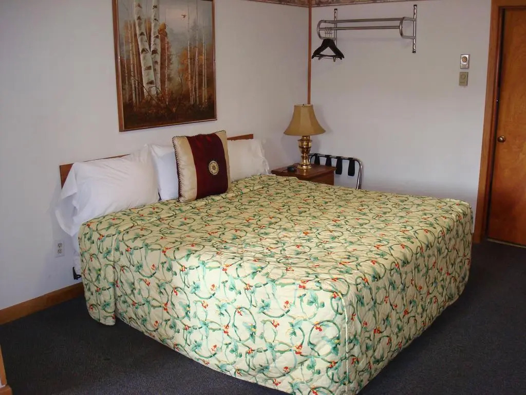 Country Villa Motel