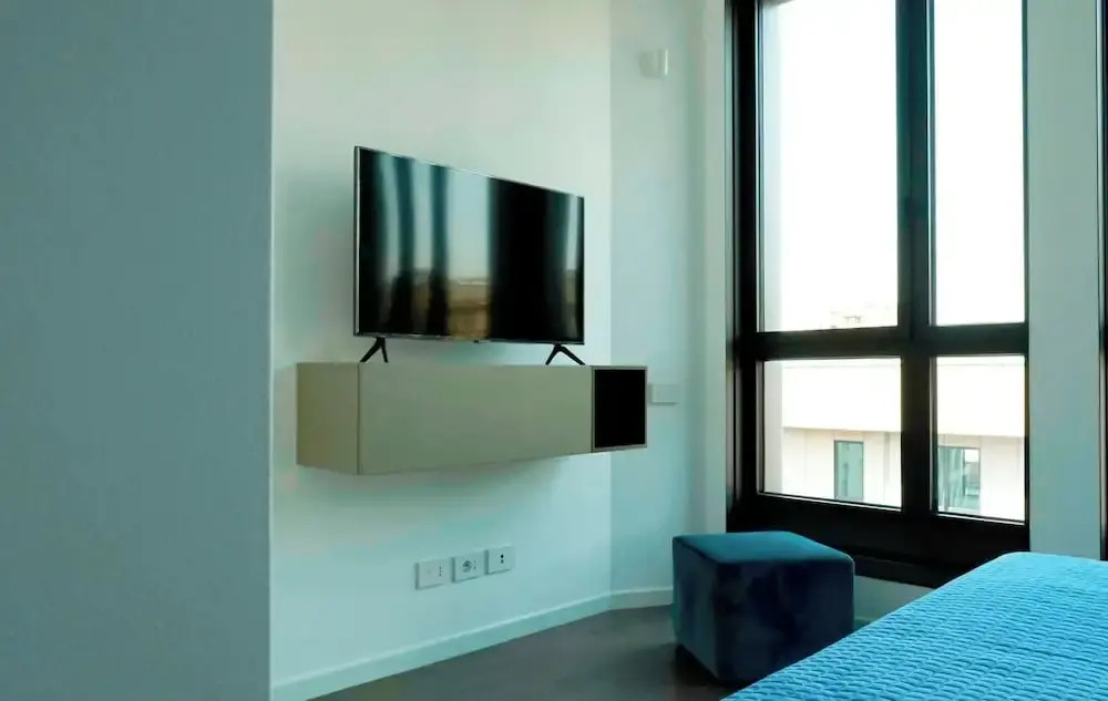 San Babila Central Tower by Rentopolis - High-end 1bdr with panoramic terrace overlooking Duomo