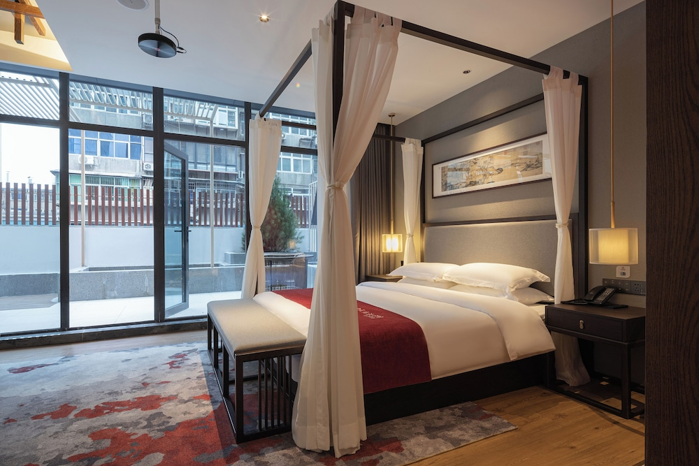 Lavande Hotel Xian Bell Tower Muslim Street North Street Subway