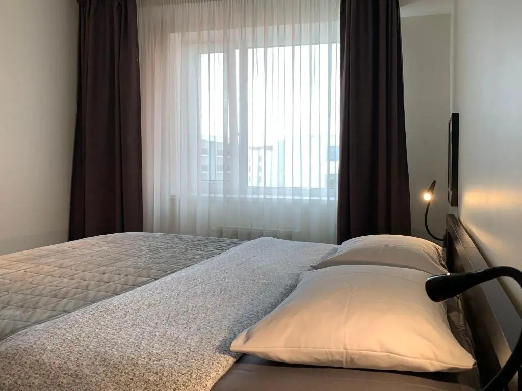 Orange Sipelga Balcony & Free Parking