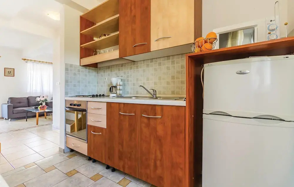 Beautiful Home in Valtura With 4 Bedrooms, Wifi and Outdoor Swimming Pool