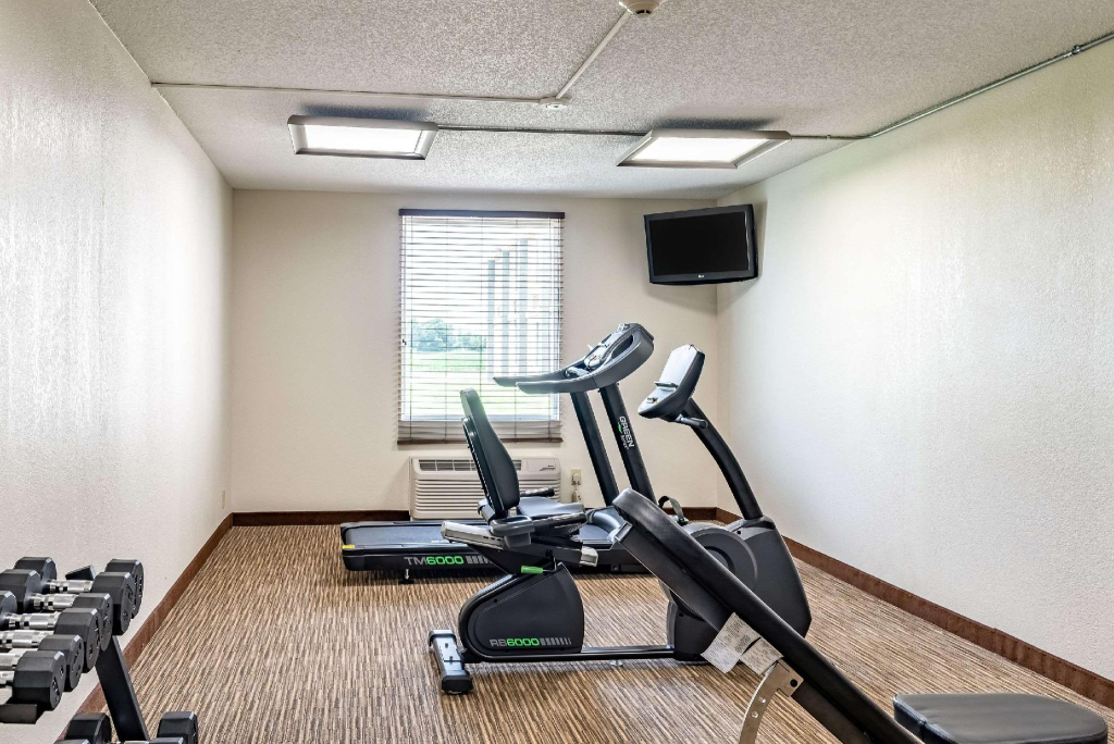 Red Lion Inn & Suites Bucyrus North