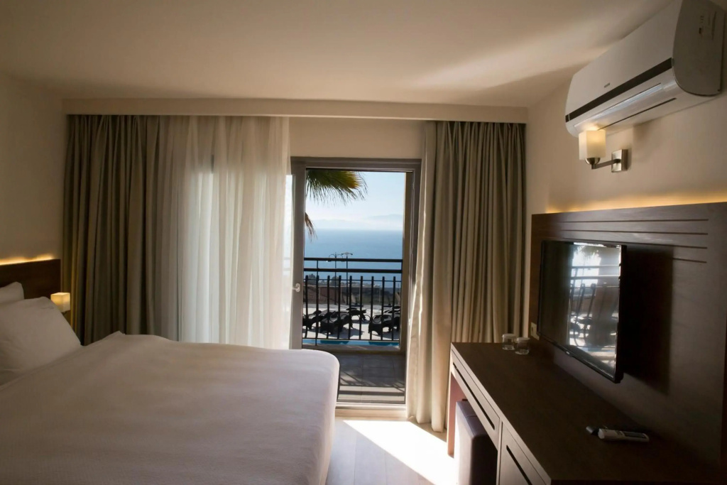 Neopol Hotel Deluxe
