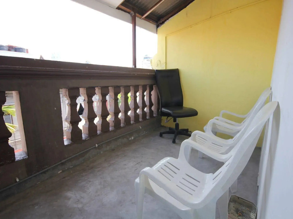 Cocoa Mews Cafe and Homestay