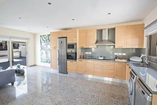 How to Rent Your Own Private Luxury Holiday Villa in Protaras for Less than Basic Hotel, Protaras Villa 1255