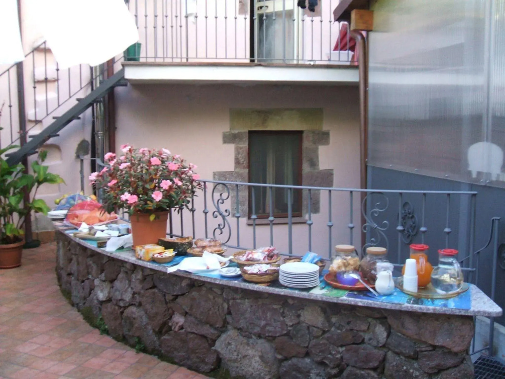 Su Cantaru Guesthouse