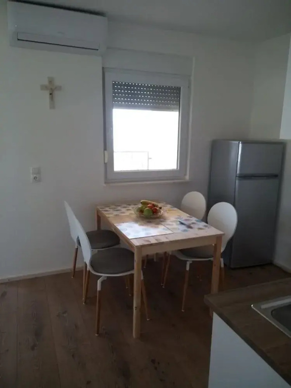 Apartments Ljubas