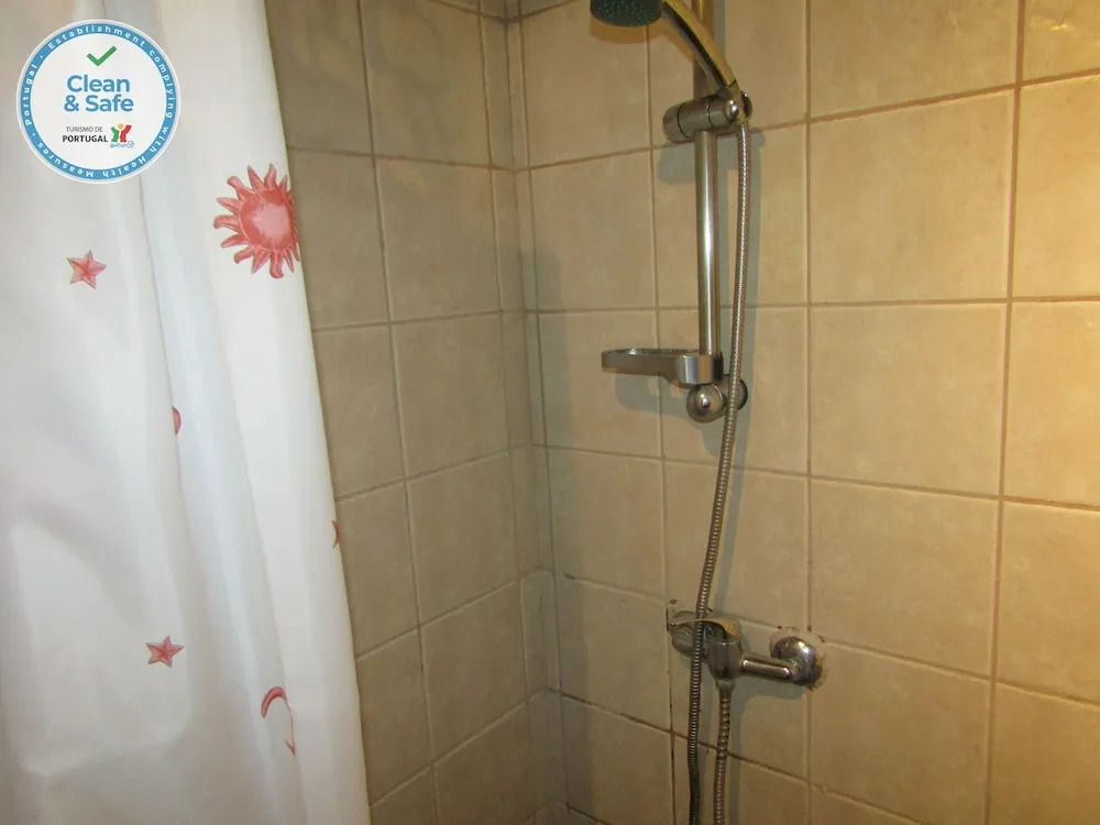 The Perfect Cottage - 1 Bedroom Cottage Sleeps 4