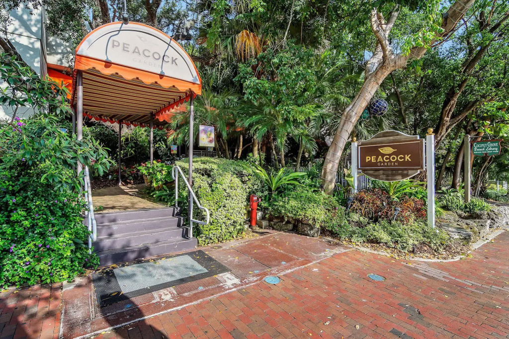 Private Residences at Hotel Arya by SoFLA Vacations