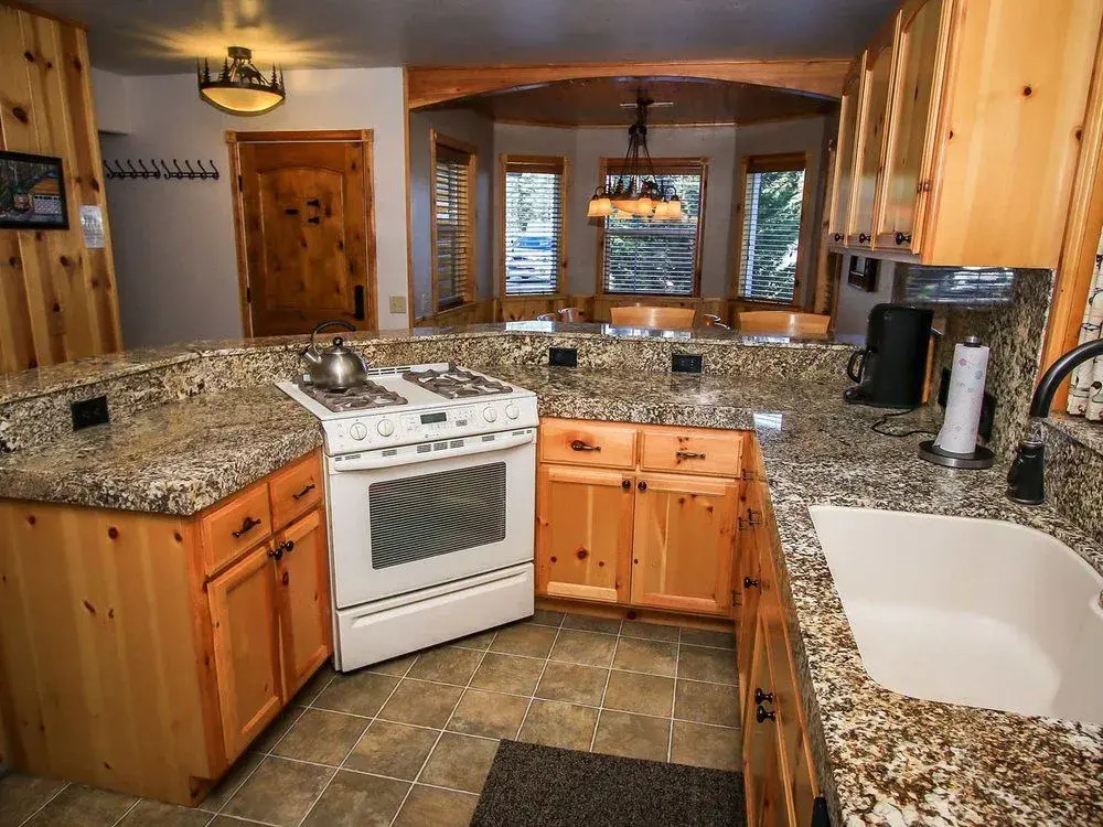 Comfy Cabin #1370