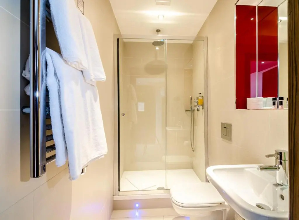 Seraphine Hammersmith Hotel