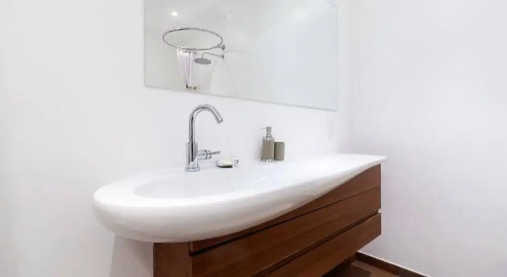 Stylish And Spacious 3 Bed Gdn Flat In Kensington