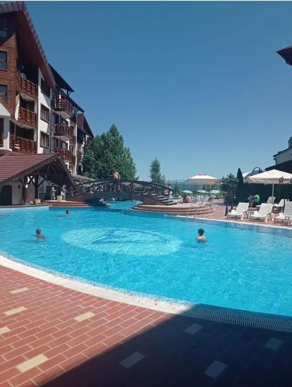 Belvedere Holiday Club L102