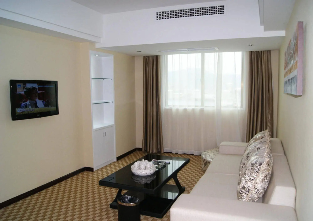 Super 8 Hotel