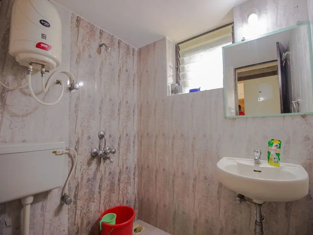 OYO 13057 Home 2BHK Happy Enclave