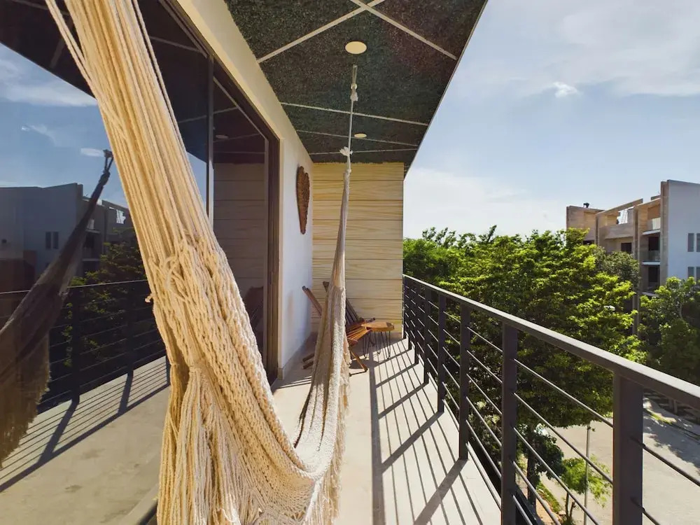 Spectacular Apartment Bridge Pool