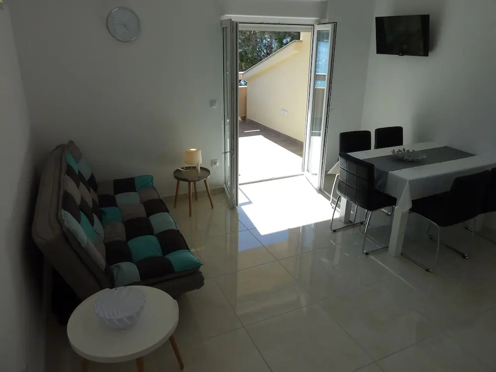 Sea view apartments AZ on beach