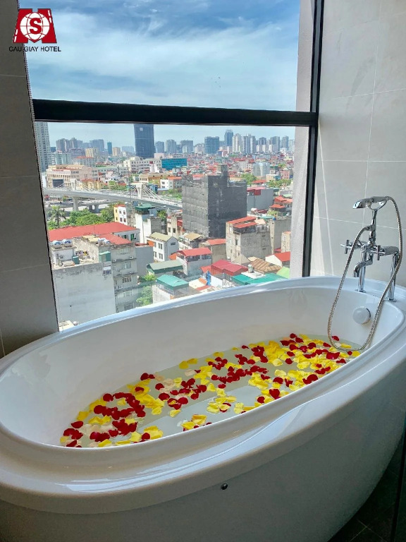 Cầu Giấy Hotel HN - by BAY LUXURY