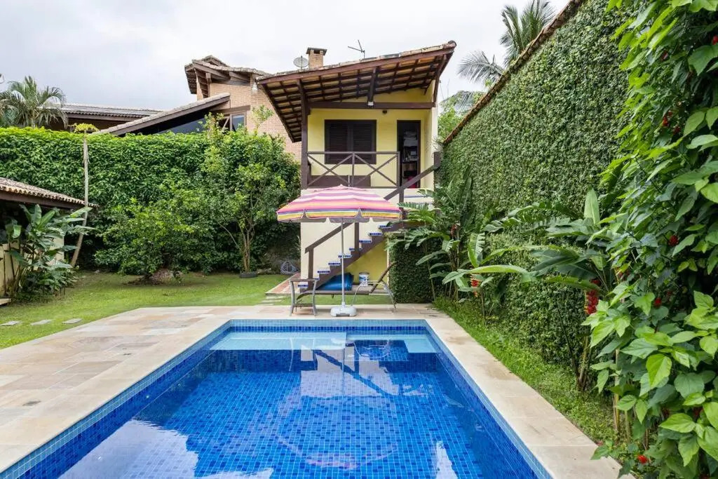 Ihabela Feiticeira, Piscina Aquecida 4 suítes WiFi