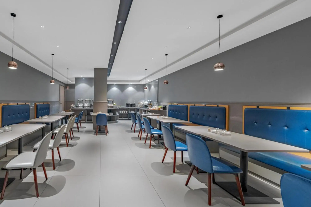 Homeinn · neo (Shanghai Jiuting Street)