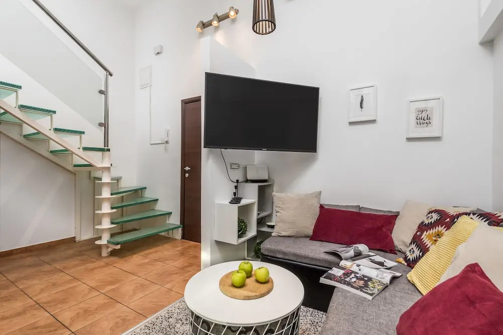 Molo Longo apartments